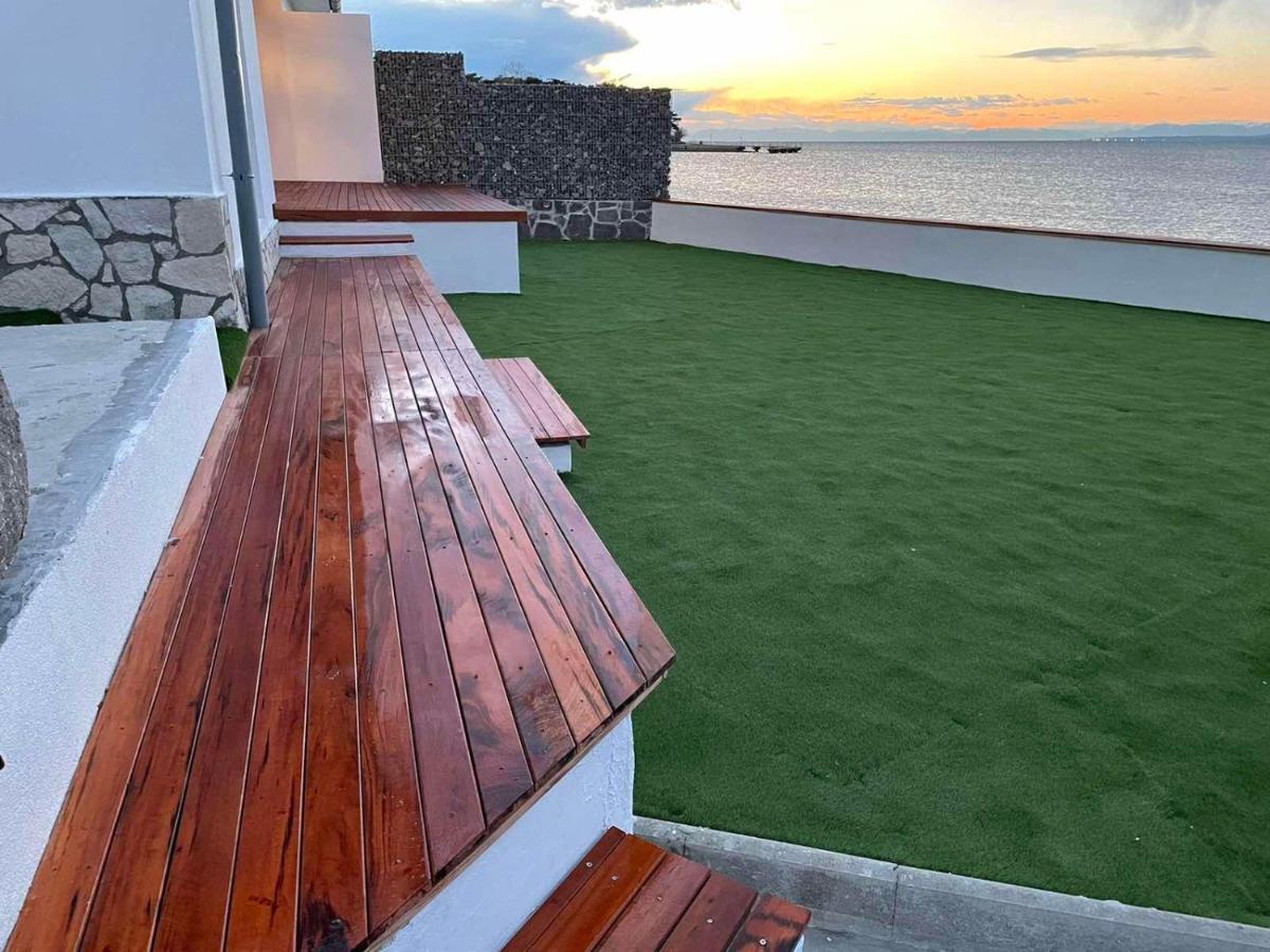 Villa Olga - Uniqe House With Private Beach アンカラン エクステリア 写真